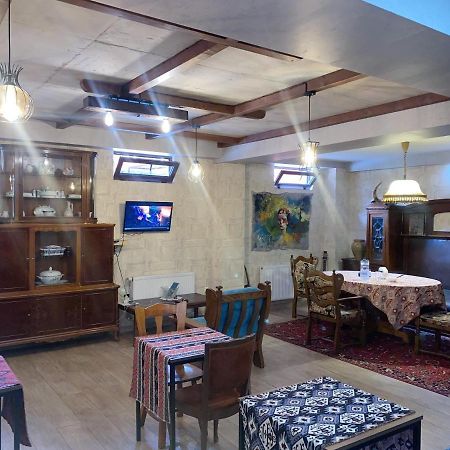 Tbilisi Central Hotel ภายนอก รูปภาพ