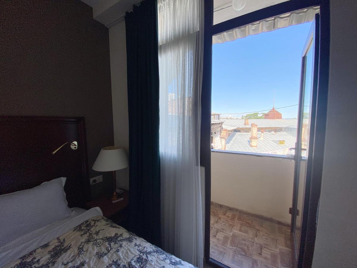 Tbilisi Central Hotel ภายนอก รูปภาพ