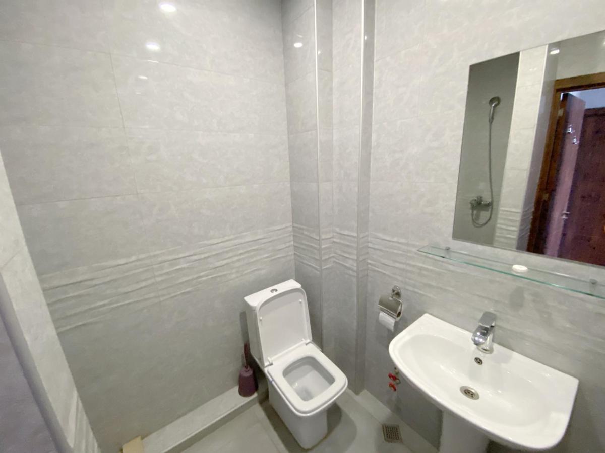 Tbilisi Central Hotel ภายนอก รูปภาพ