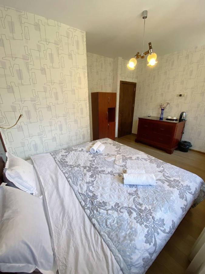 Tbilisi Central Hotel ภายนอก รูปภาพ