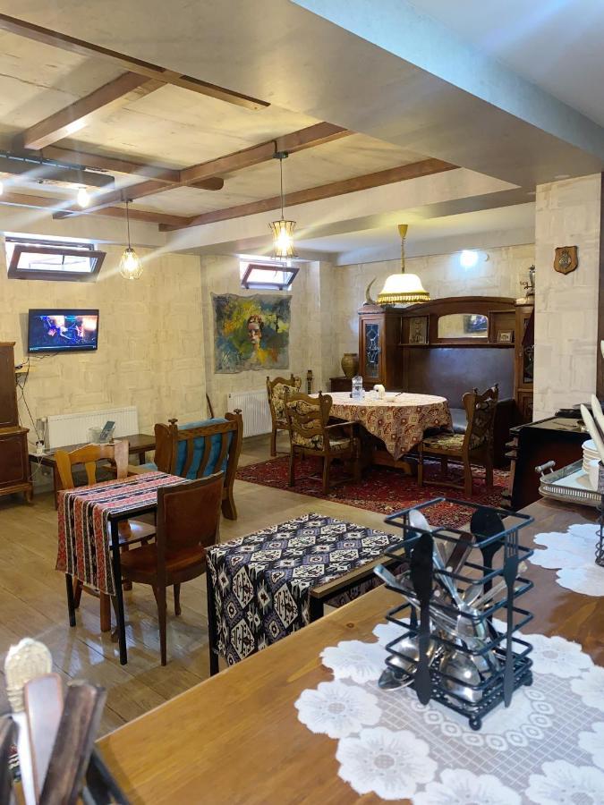 Tbilisi Central Hotel ภายนอก รูปภาพ